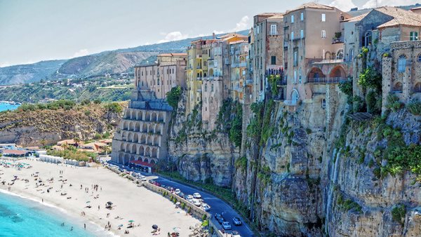 läsa italienska i tropea på språkkurs med internationella skolorna