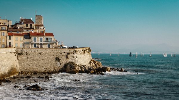 språkresa till Antibes i Frankrike